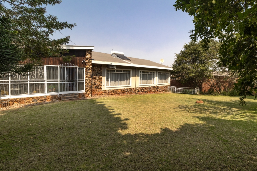 4 Bedroom Property for Sale in Rietfontein Gauteng