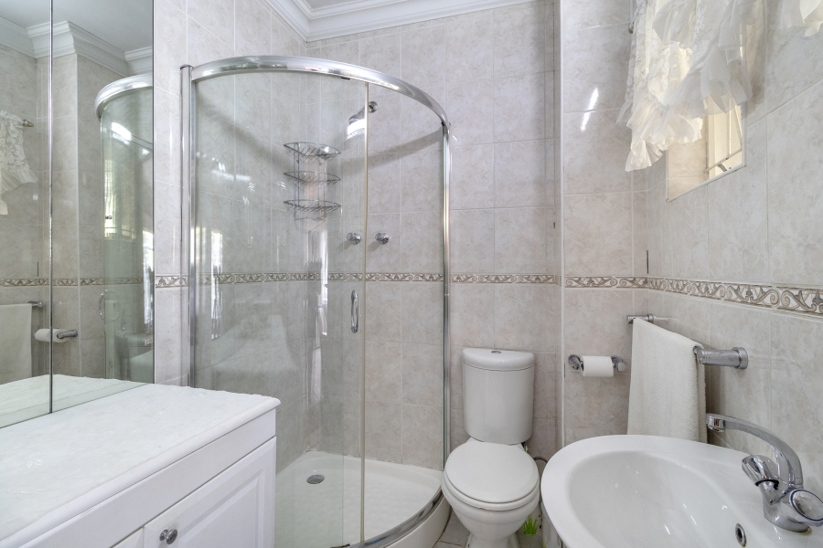 4 Bedroom Property for Sale in Rietfontein Gauteng