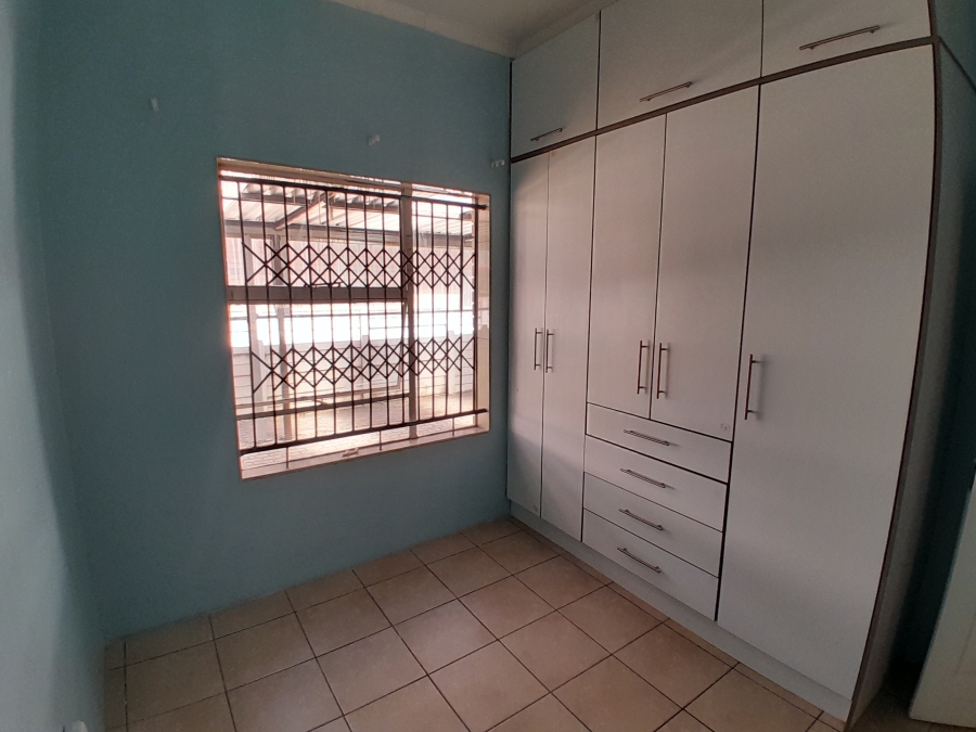3 Bedroom Property for Sale in Greenhills Gauteng