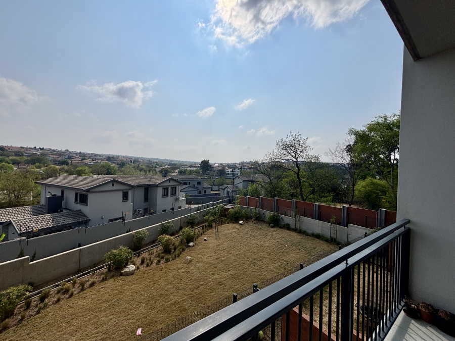 2 Bedroom Property for Sale in Barbeque Downs Gauteng