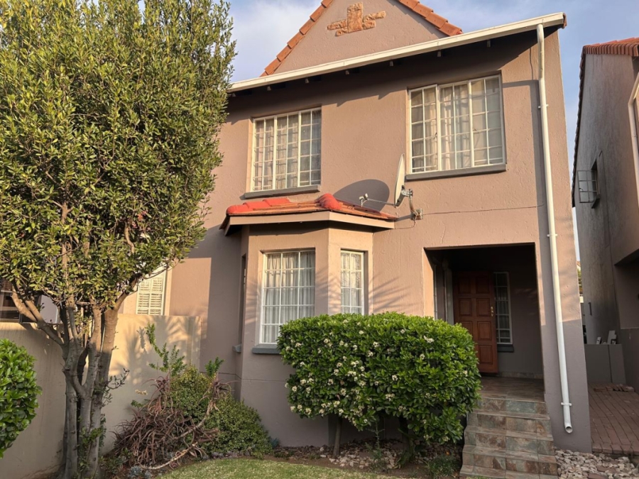 3 Bedroom Property for Sale in Eden Glen Gauteng