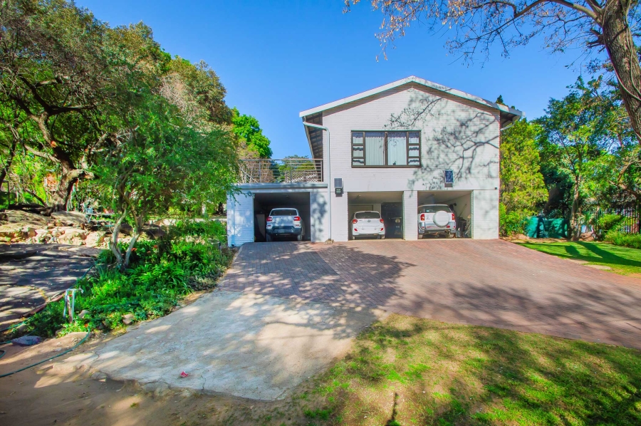 5 Bedroom Property for Sale in Bryanston Gauteng