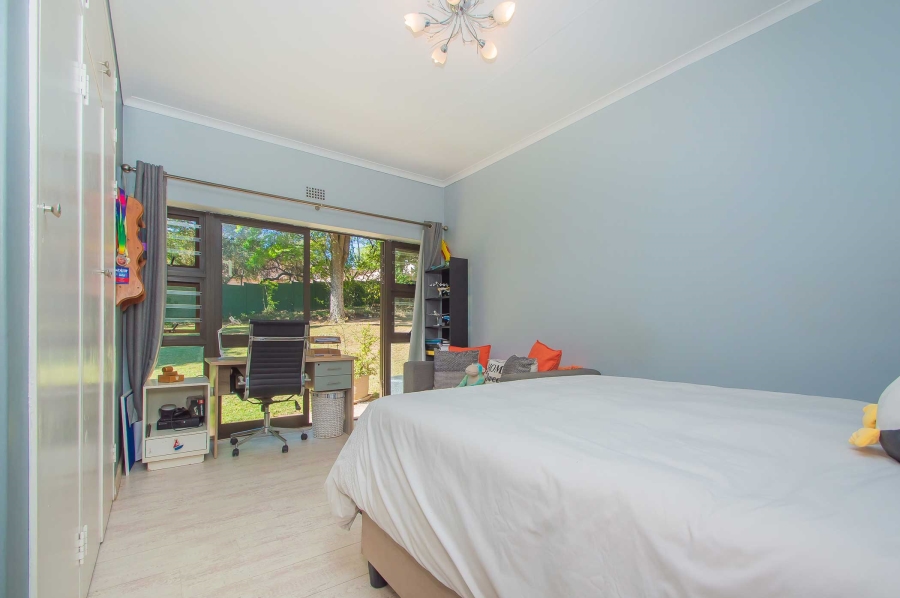 5 Bedroom Property for Sale in Bryanston Gauteng
