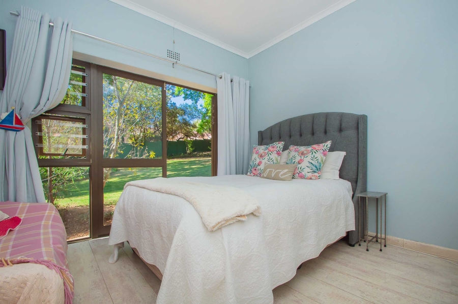 5 Bedroom Property for Sale in Bryanston Gauteng