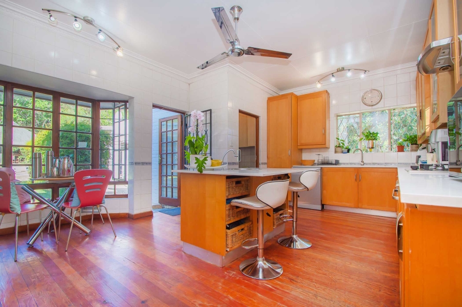5 Bedroom Property for Sale in Bryanston Gauteng