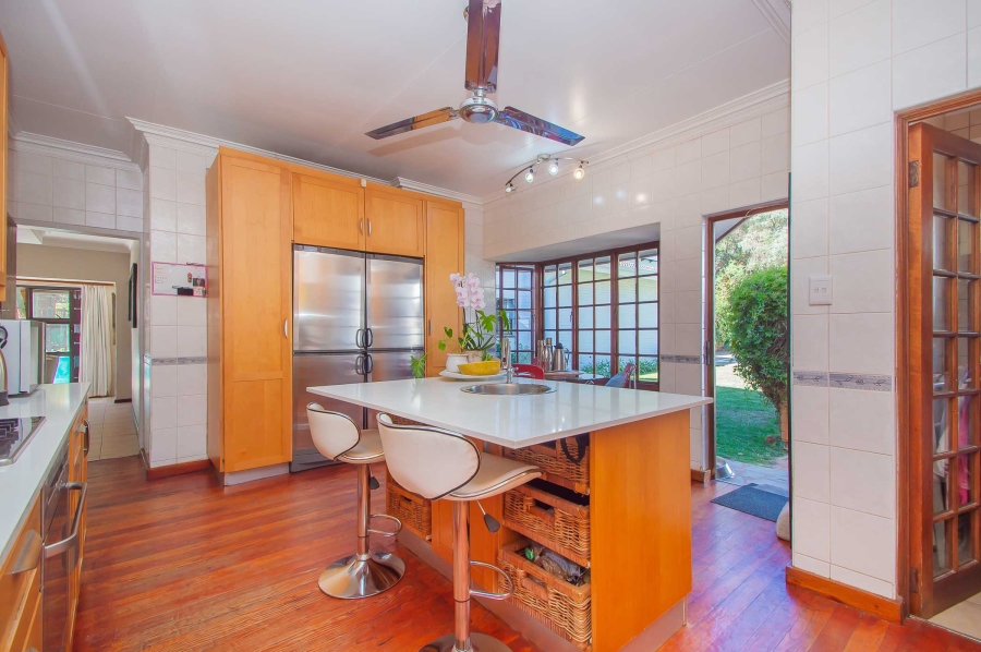 5 Bedroom Property for Sale in Bryanston Gauteng