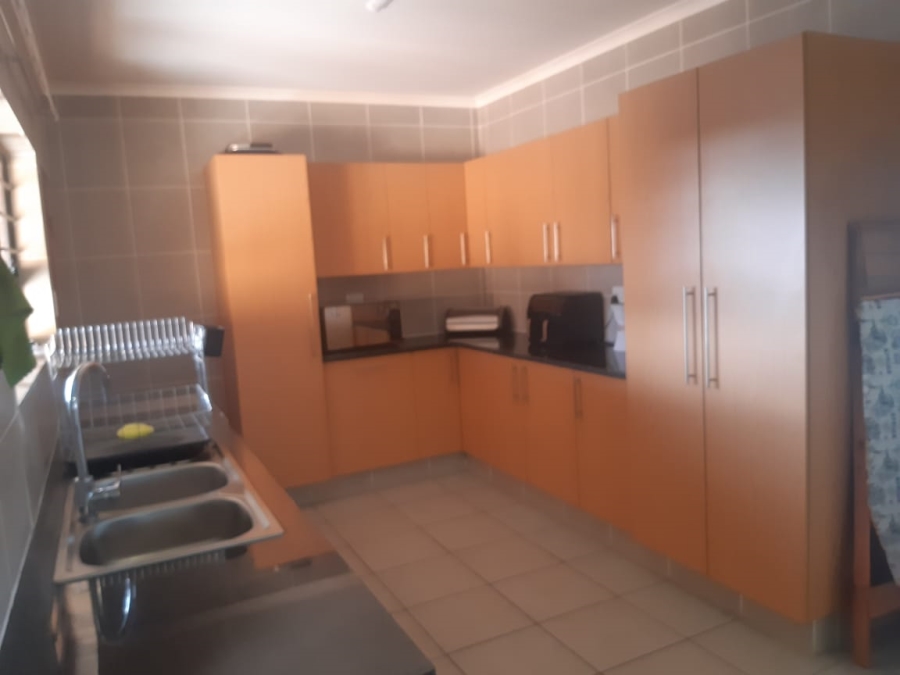 To Let 3 Bedroom Property for Rent in Bredell Gauteng