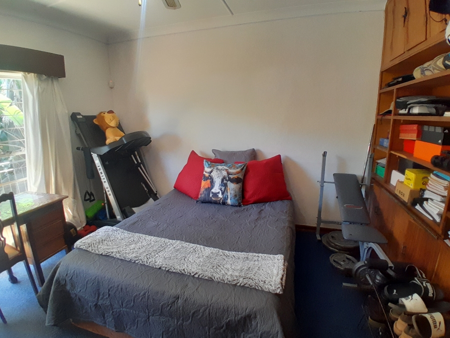 4 Bedroom Property for Sale in Greenhills Gauteng