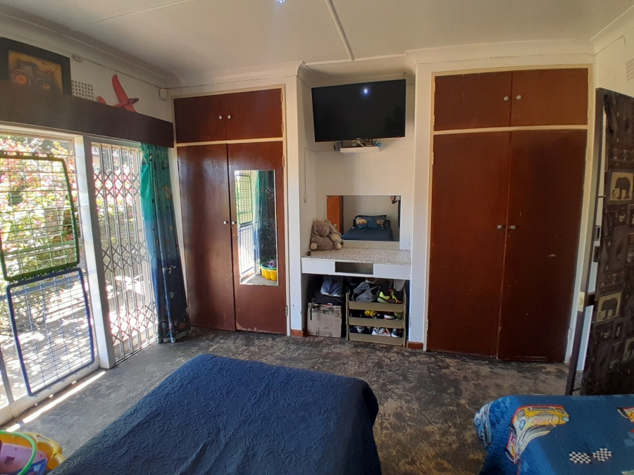 4 Bedroom Property for Sale in Greenhills Gauteng