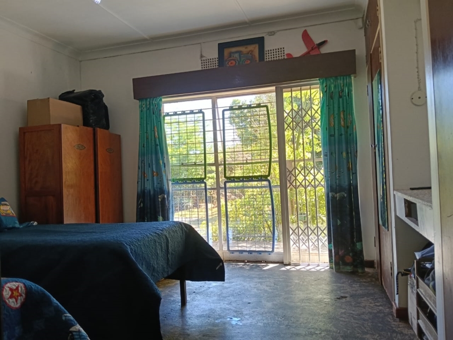 4 Bedroom Property for Sale in Greenhills Gauteng