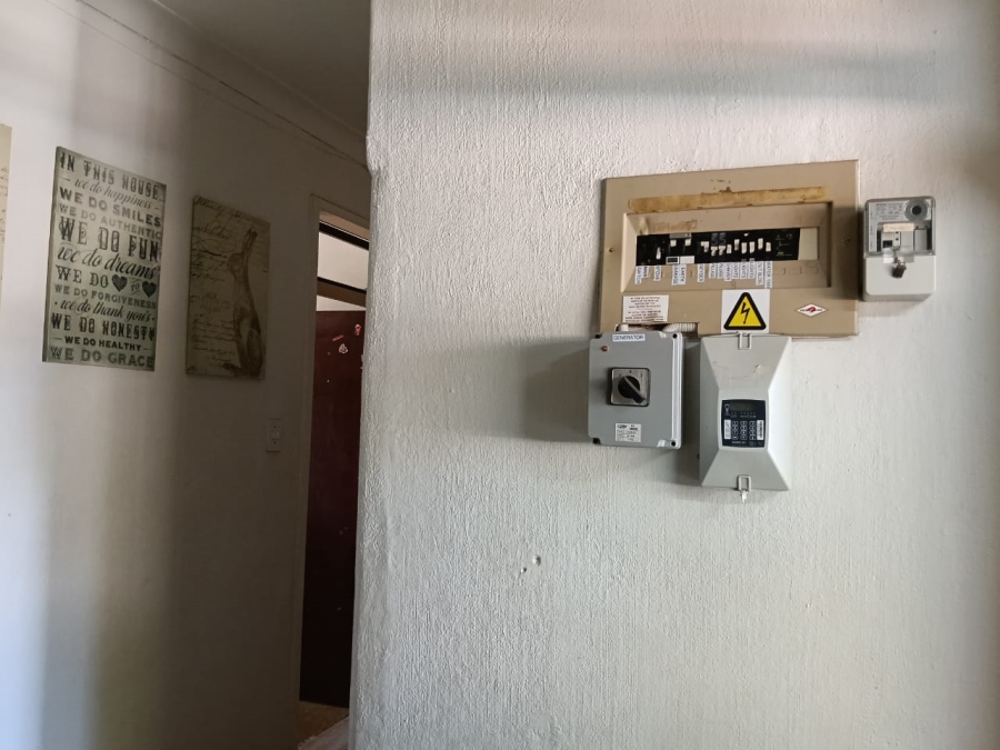 4 Bedroom Property for Sale in Greenhills Gauteng