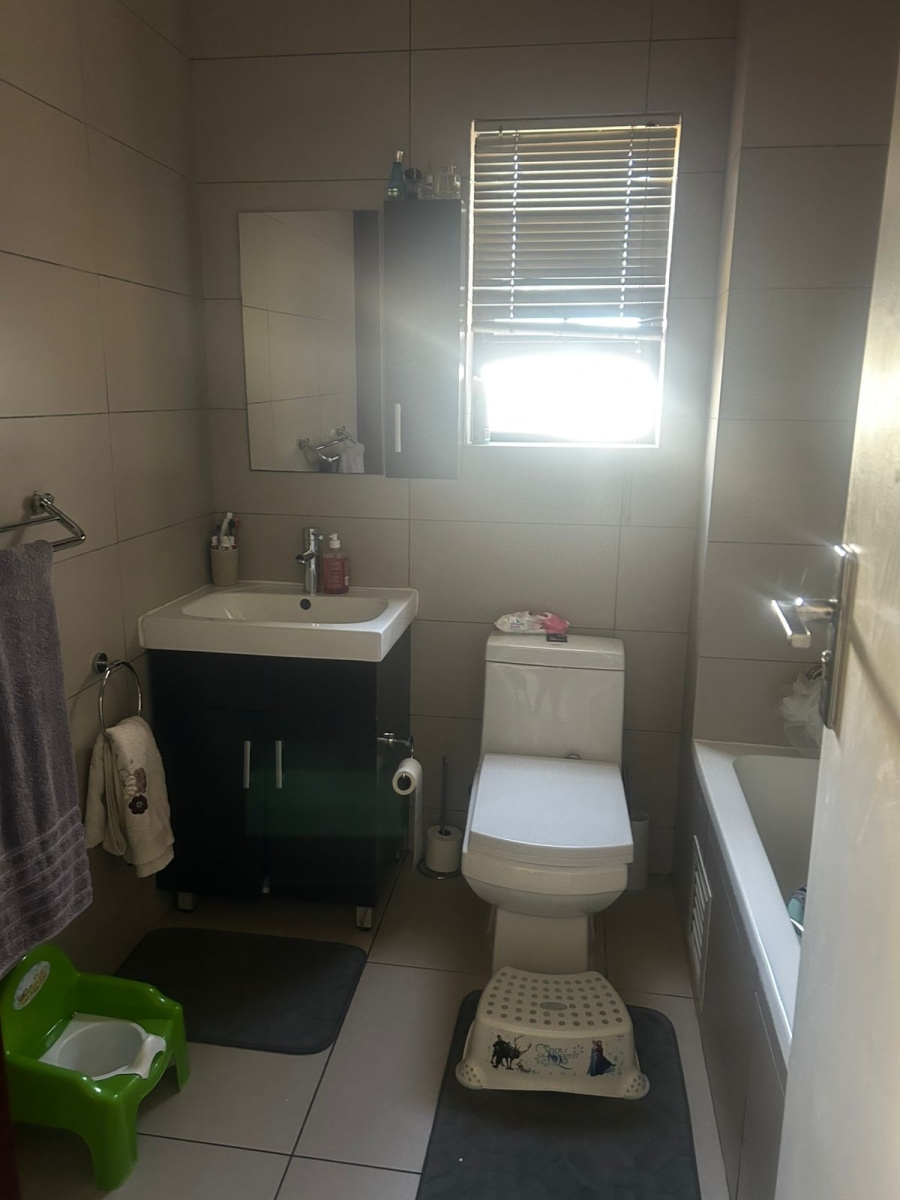 2 Bedroom Property for Sale in Carlswald Gauteng