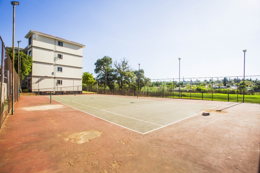 To Let 2 Bedroom Property for Rent in Noordwyk Gauteng