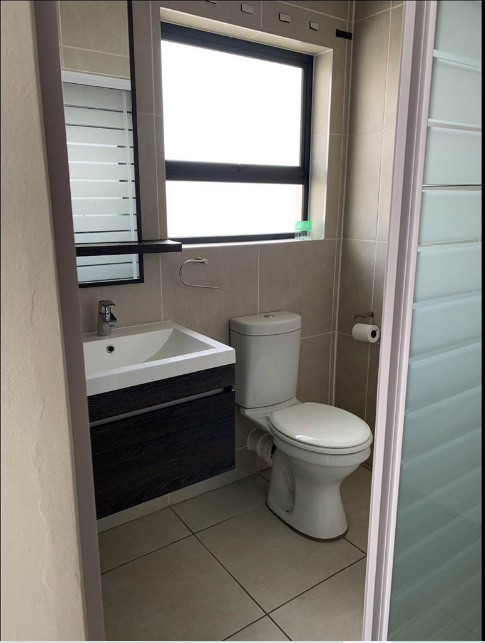 To Let 1 Bedroom Property for Rent in Modderfontein Gauteng