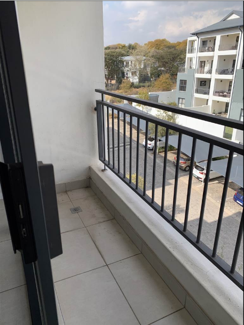 To Let 1 Bedroom Property for Rent in Modderfontein Gauteng