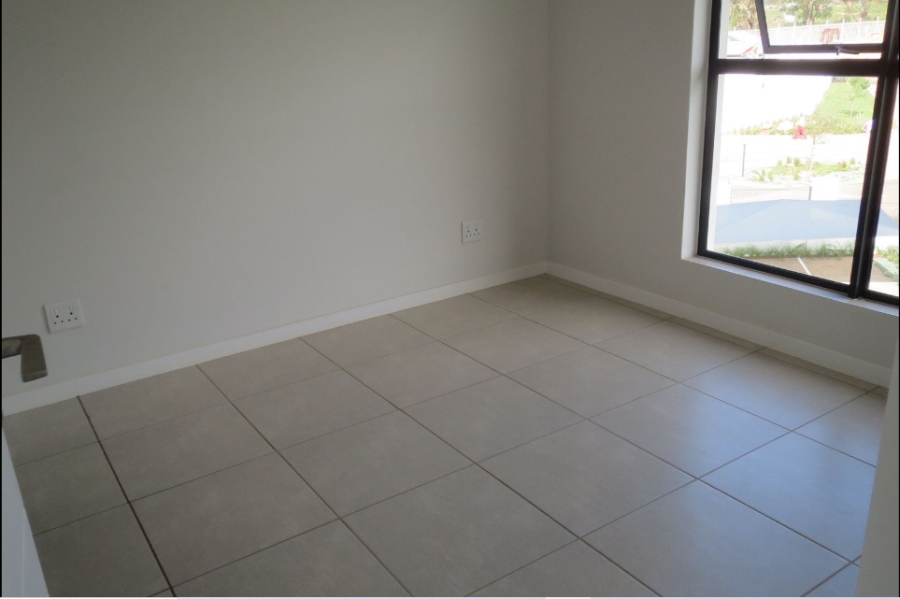 To Let 1 Bedroom Property for Rent in Modderfontein Gauteng