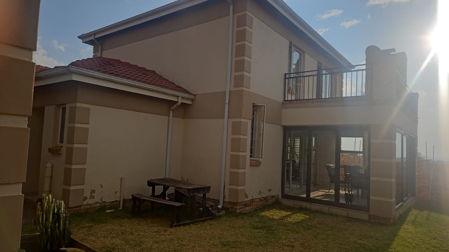 4 Bedroom Property for Sale in North Riding AH Gauteng