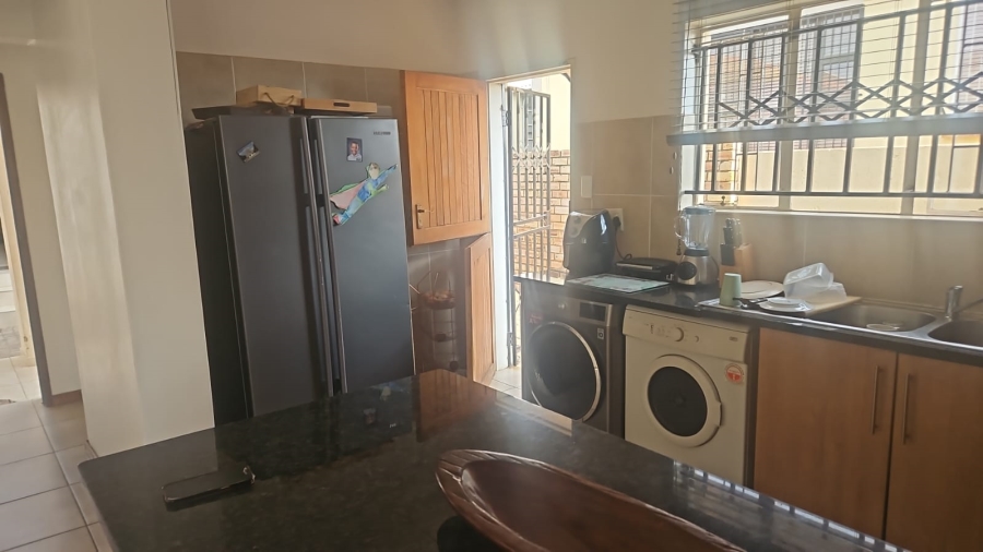 4 Bedroom Property for Sale in North Riding AH Gauteng