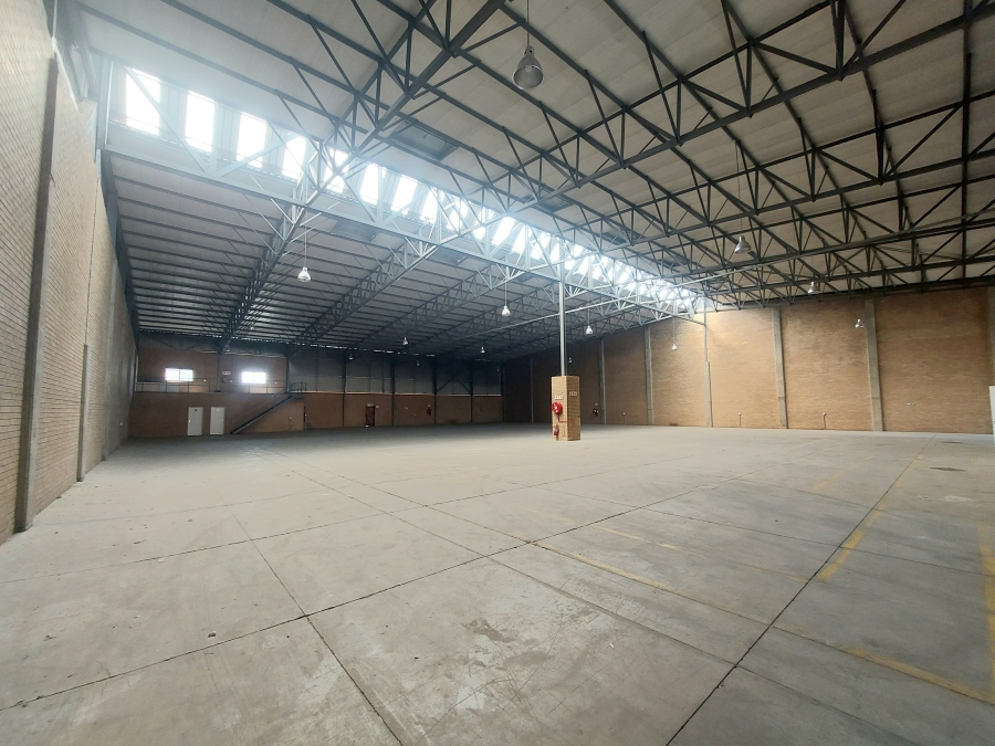 To Let commercial Property for Rent in Hoogland Gauteng
