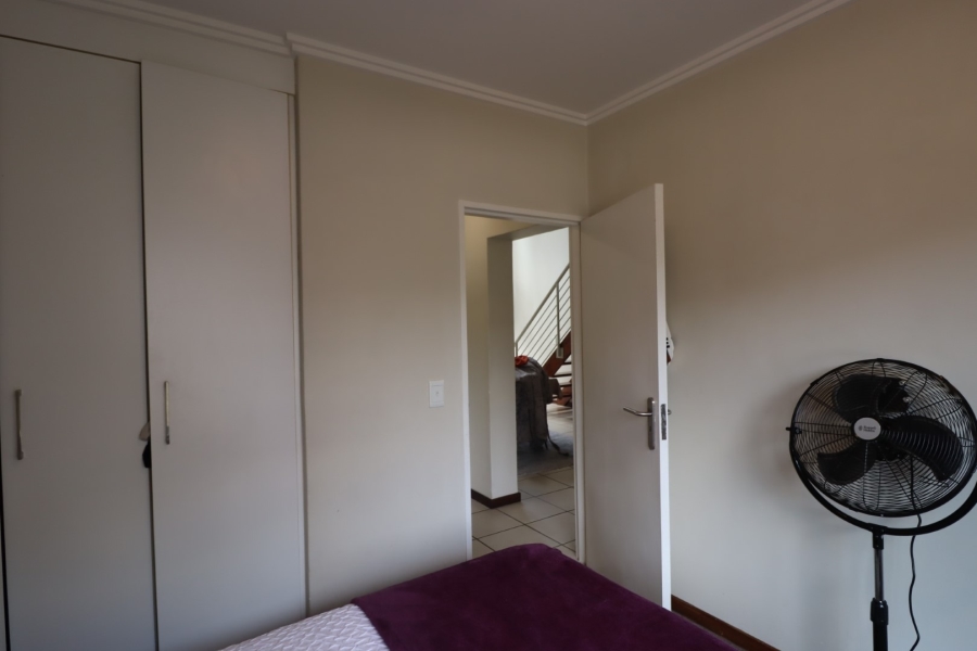 2 Bedroom Property for Sale in Bryanston Gauteng