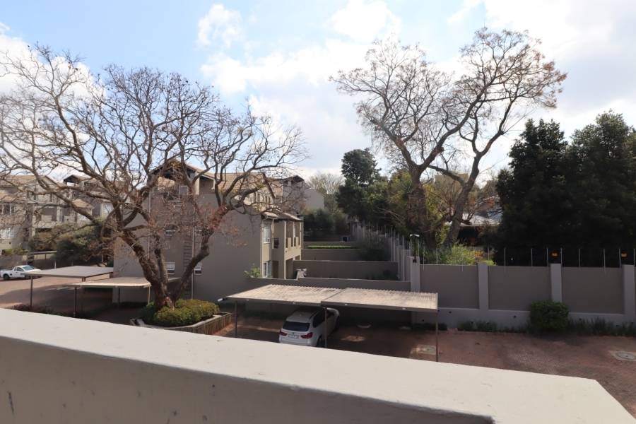 2 Bedroom Property for Sale in Bryanston Gauteng