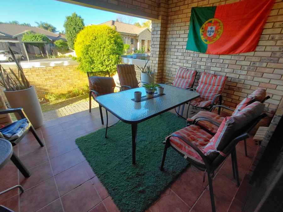 2 Bedroom Property for Sale in Randpark Ridge Gauteng