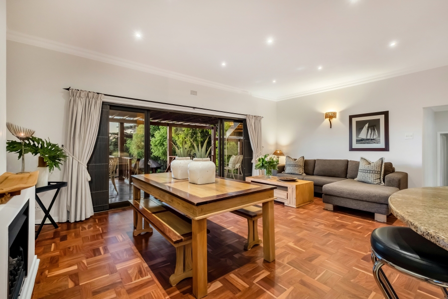 3 Bedroom Property for Sale in Linden Gauteng