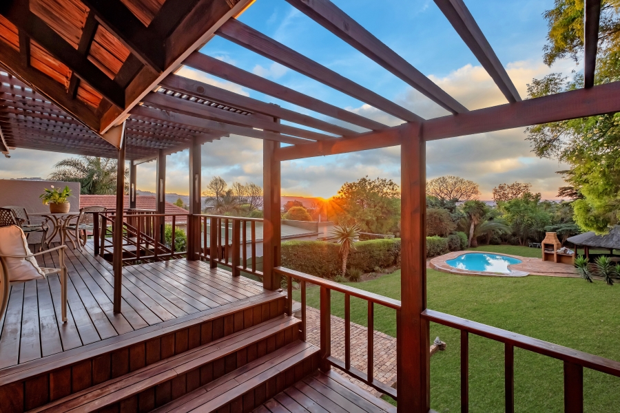 3 Bedroom Property for Sale in Linden Gauteng
