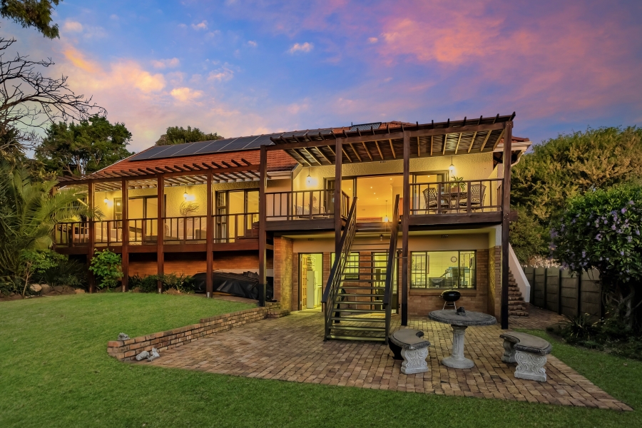 3 Bedroom Property for Sale in Linden Gauteng