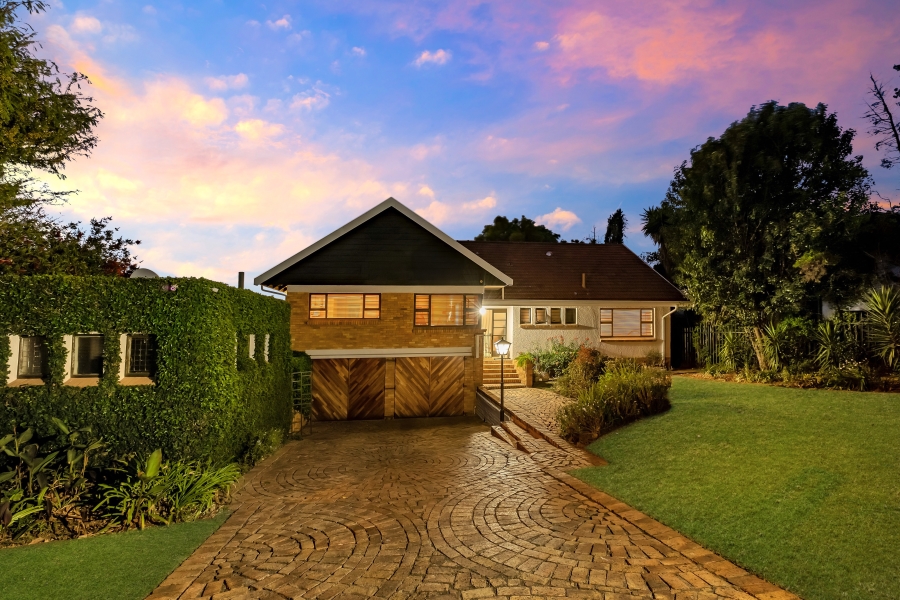 3 Bedroom Property for Sale in Linden Gauteng