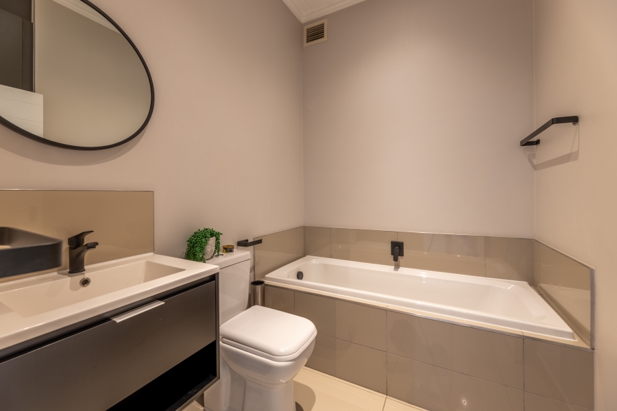 2 Bedroom Property for Sale in Bryanston Gauteng