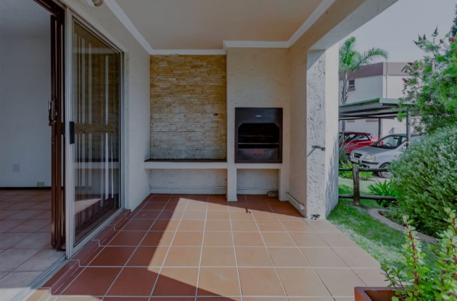 1 Bedroom Property for Sale in Bedford Gardens Gauteng