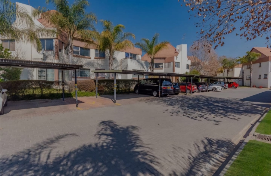 1 Bedroom Property for Sale in Bedford Gardens Gauteng
