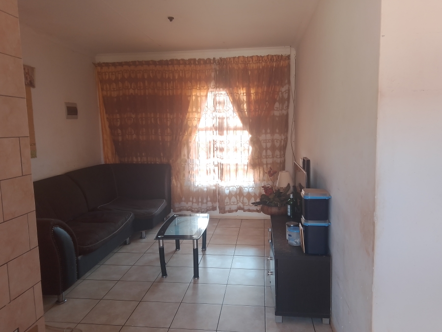 2 Bedroom Property for Sale in Bram Fischerville Gauteng