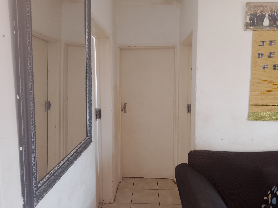 2 Bedroom Property for Sale in Bram Fischerville Gauteng