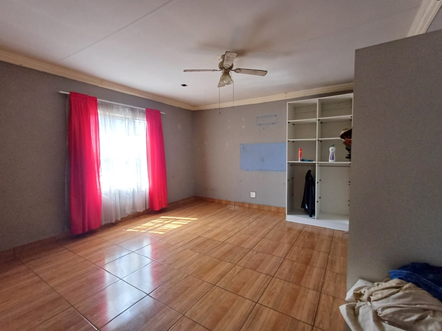 4 Bedroom Property for Sale in Brakpan Central Gauteng