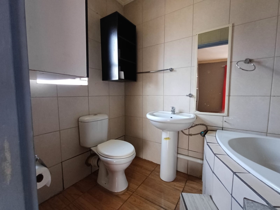 4 Bedroom Property for Sale in Brakpan Central Gauteng