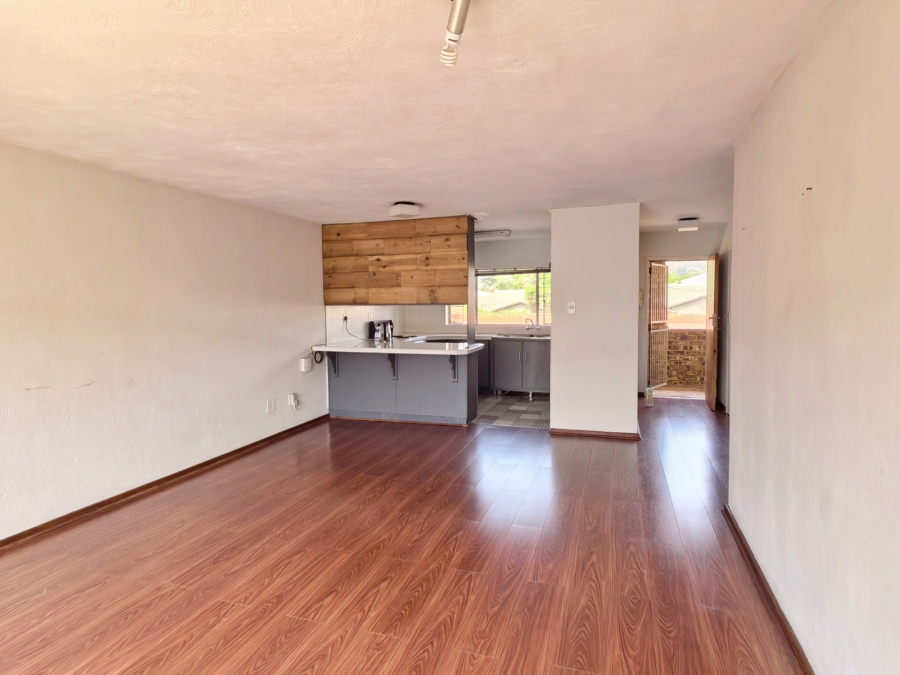 To Let 3 Bedroom Property for Rent in Fairland Gauteng