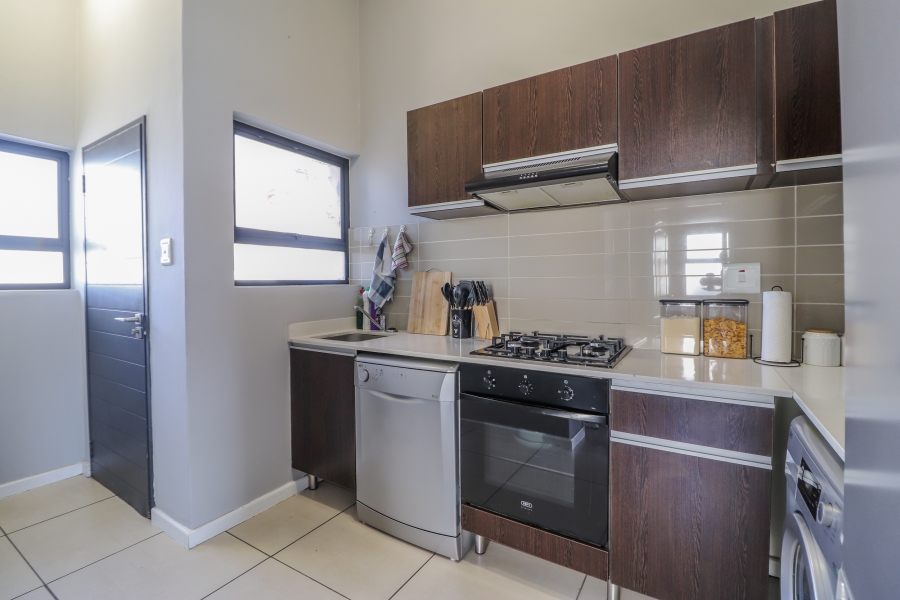 1 Bedroom Property for Sale in Fourways Gauteng