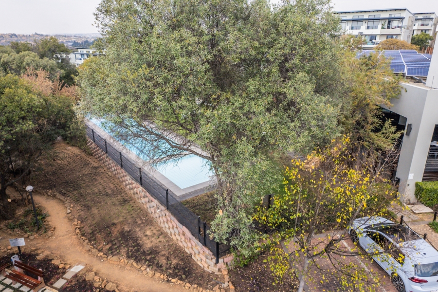 1 Bedroom Property for Sale in Fourways Gauteng