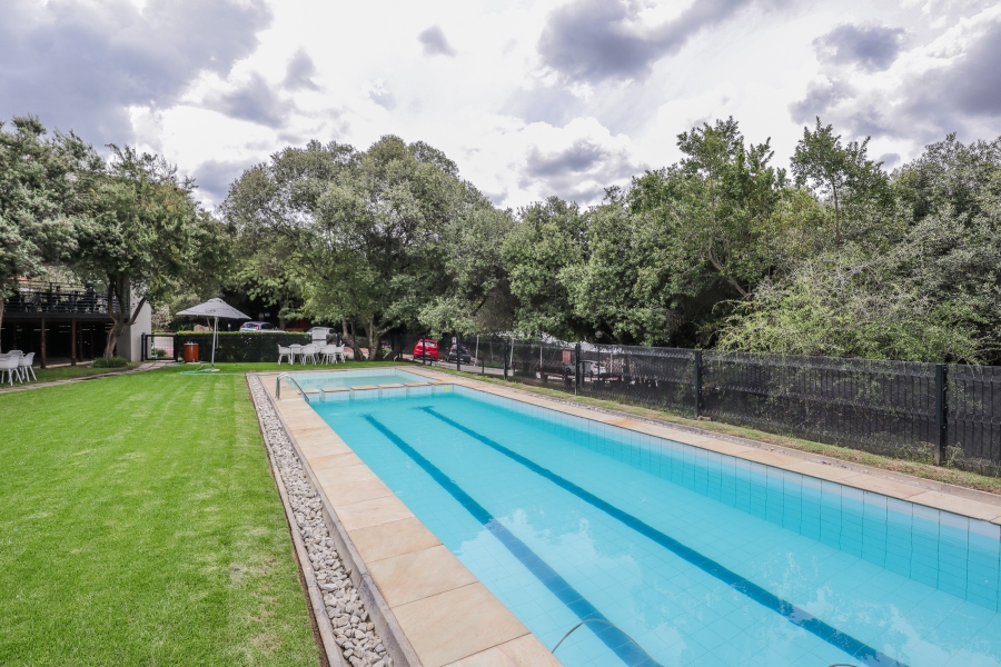 1 Bedroom Property for Sale in Fourways Gauteng
