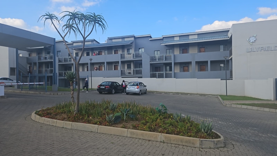 1 Bedroom Property for Sale in Noordwyk Gauteng