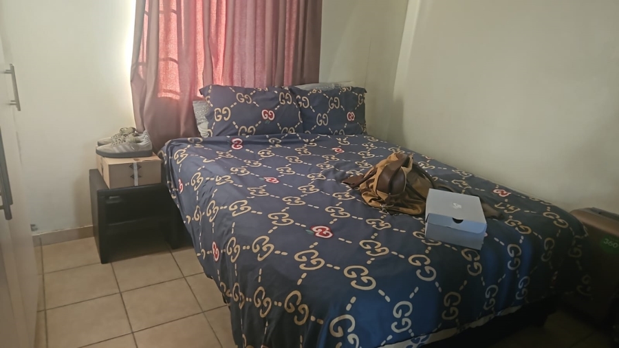 1 Bedroom Property for Sale in Noordwyk Gauteng
