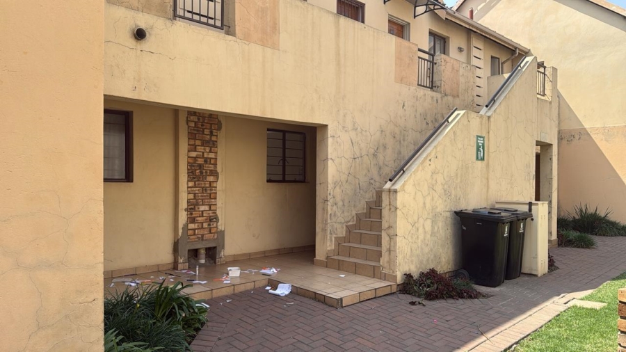 1 Bedroom Property for Sale in Esther Park Gauteng