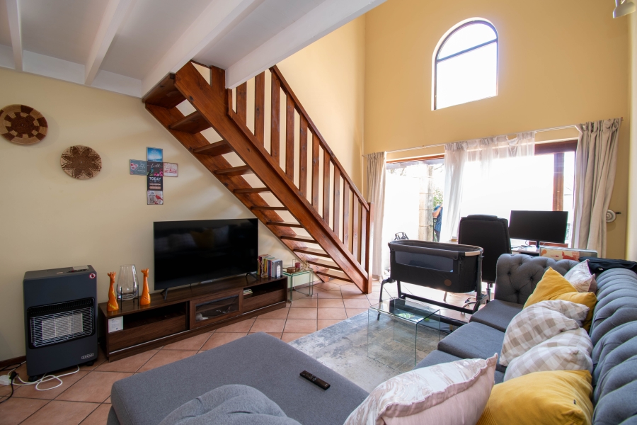 1 Bedroom Property for Sale in Paulshof Gauteng