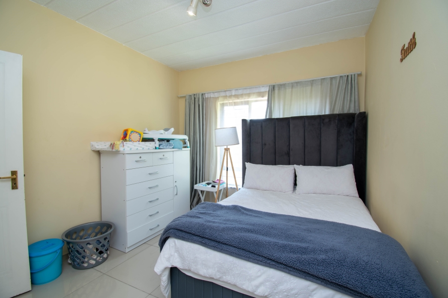 1 Bedroom Property for Sale in Paulshof Gauteng
