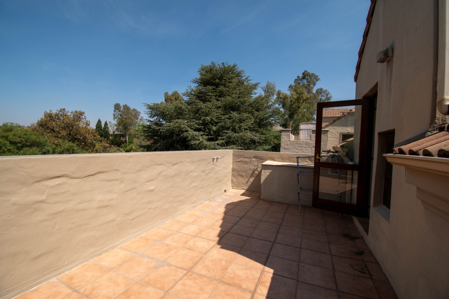 1 Bedroom Property for Sale in Paulshof Gauteng