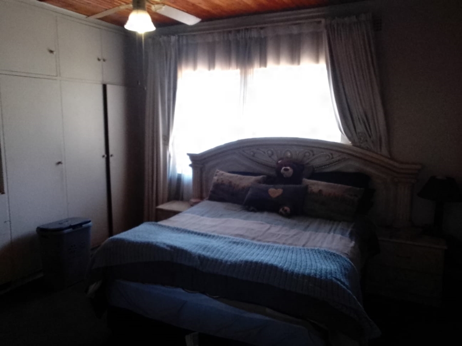 3 Bedroom Property for Sale in Vanderbijlpark Cw 6 Gauteng