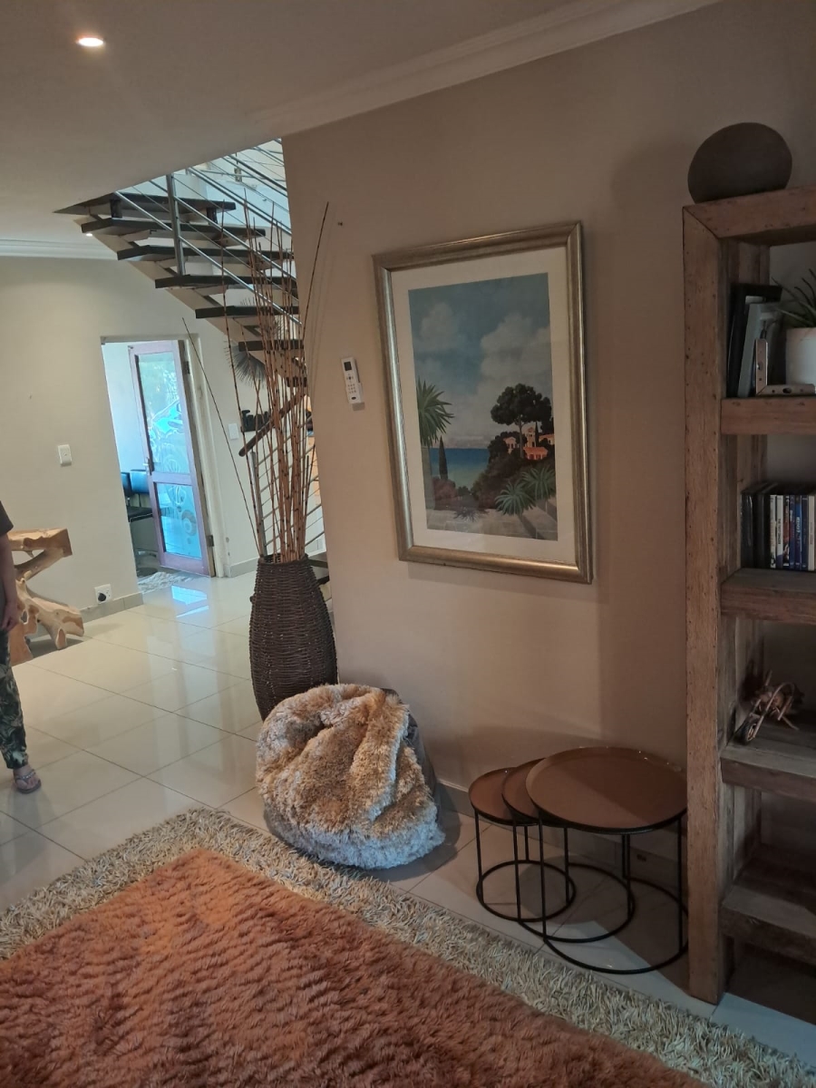 3 Bedroom Property for Sale in Equestria Gauteng