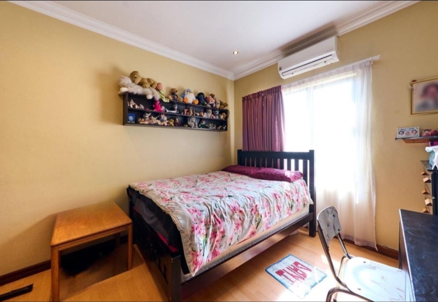 4 Bedroom Property for Sale in Thatchfield Estate Gauteng